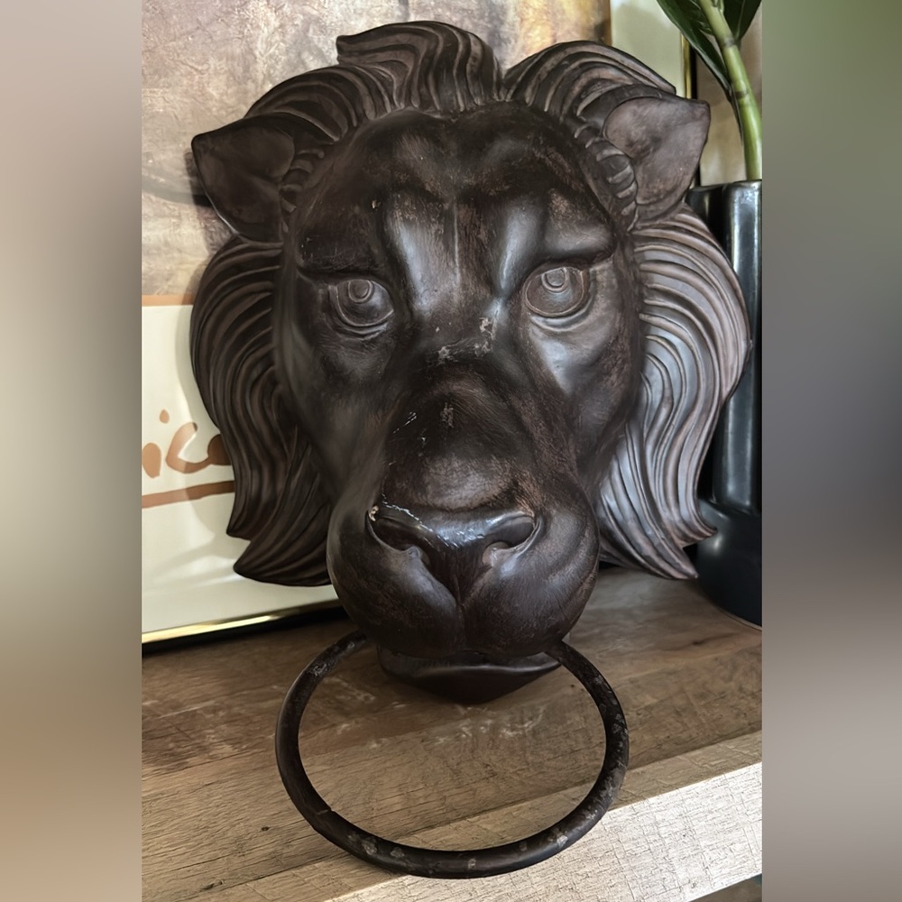 Lion Head Door Knocker in Dark Brown